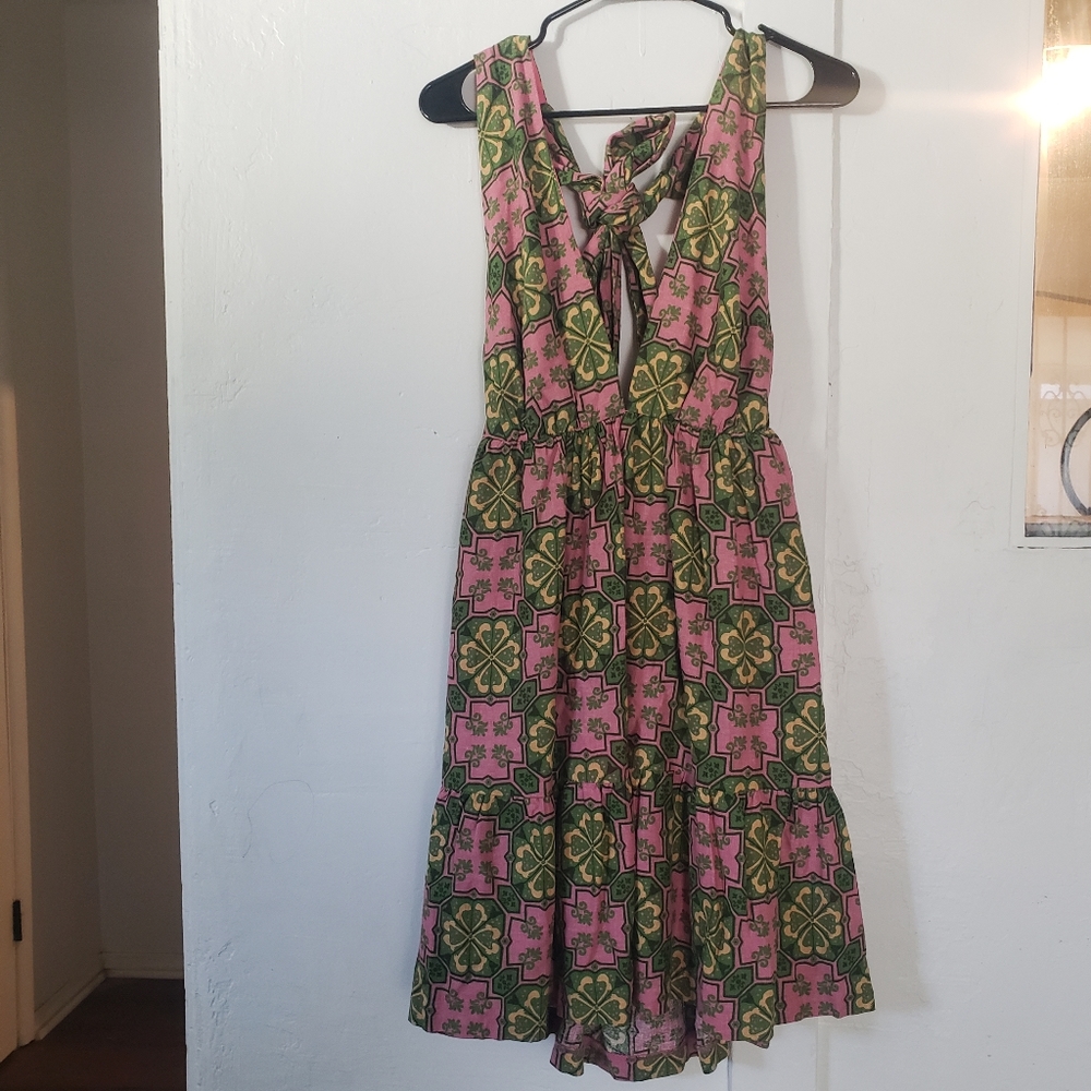 NWOT house of harlow 1960 x revolve linen open back boho Pink And Green sundress